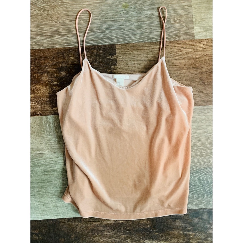 Pink tank
